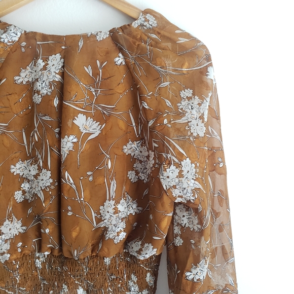 🔥 SOLD ASTR Floral Top - Picture 11 of 11